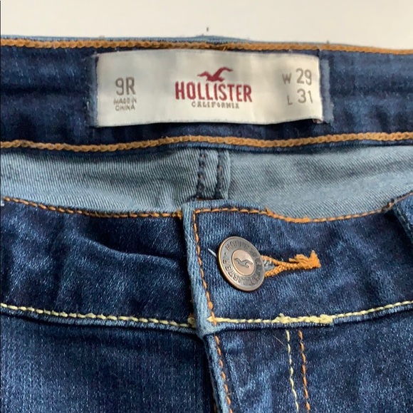 Hollister ripped jeans! - Picture 3 of 3